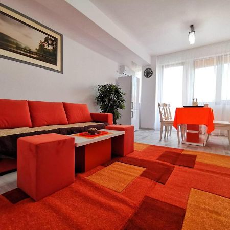 Orange Apartment-Brilliant Apartments Constanţa Exteriér fotografie